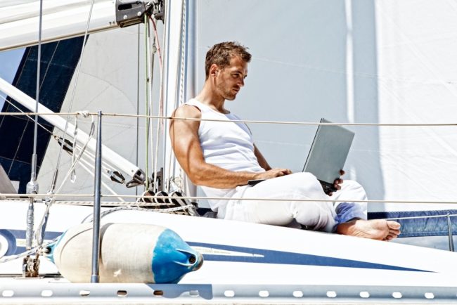 email-storytelling-marketing-tricks